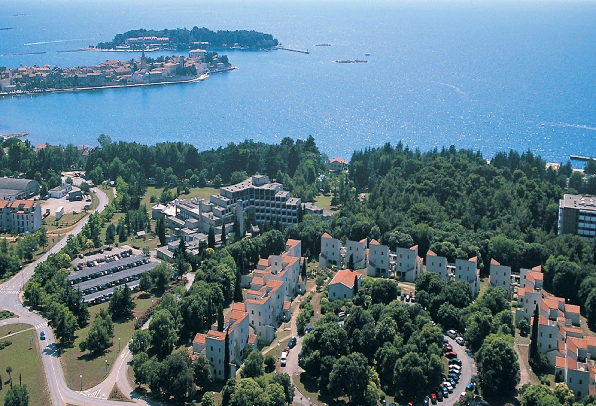 Pical Apartments Porec Bagian luar foto